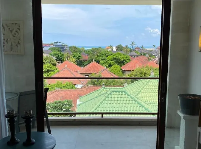 アパート Stylish 2 Bedroom Penthouse Apt, Newly Refreshed, 50 Mbps, Pool, Gym, Resto